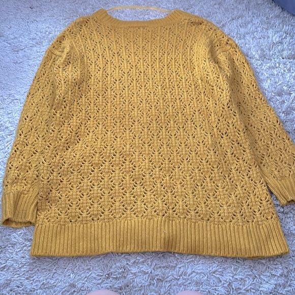 Lane Bryant Mustard Yellow Tunic Crochet sweater, size 14/16 - Picture 4 of 4